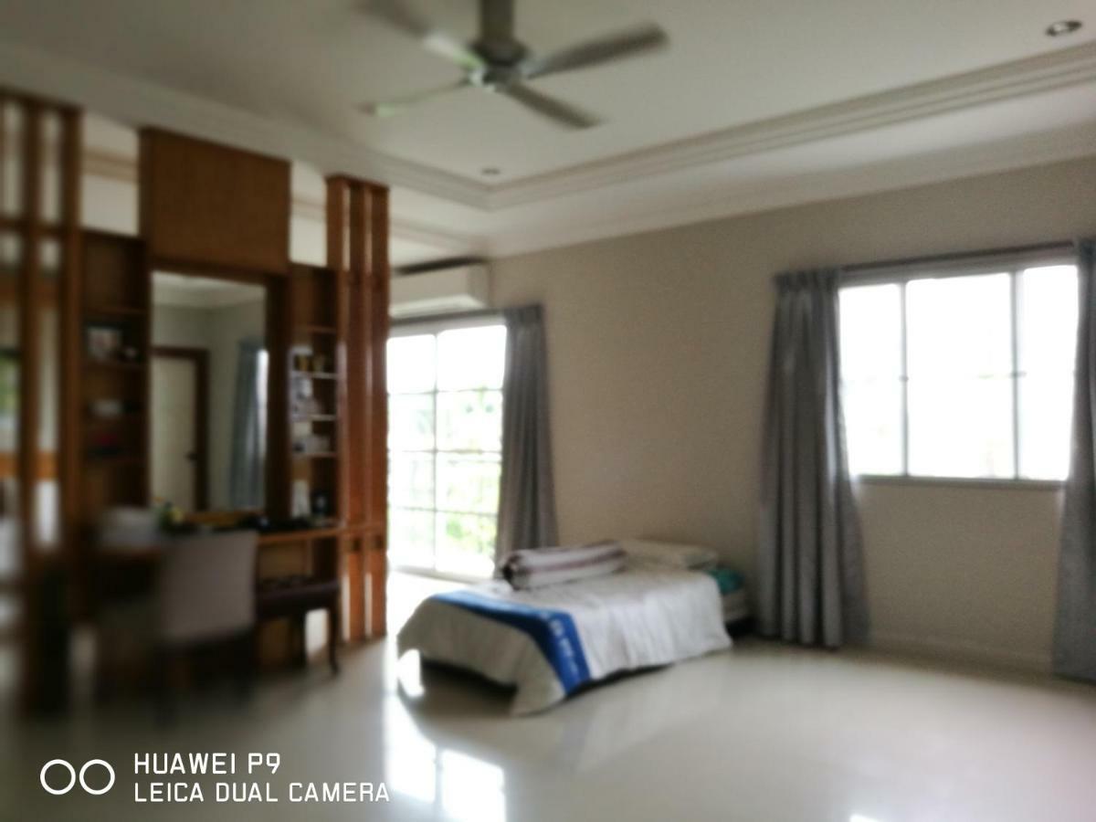 Guesthouse Dragon Place Taiping Exterior foto